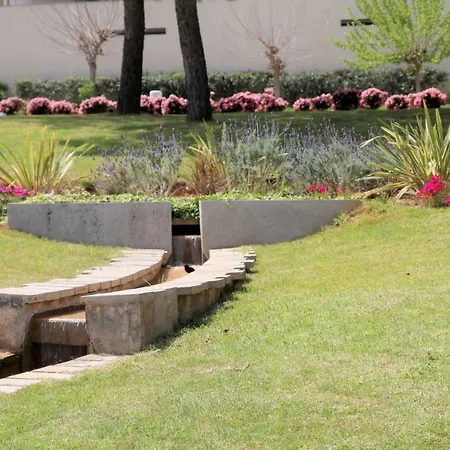 Marina Park Garden In Apartment *